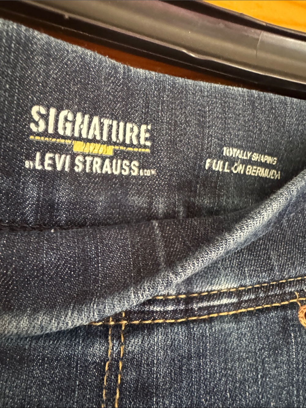 Signature by Levi Strauss Dark Blue Denim Jean Shorts - Picture 2 of 6